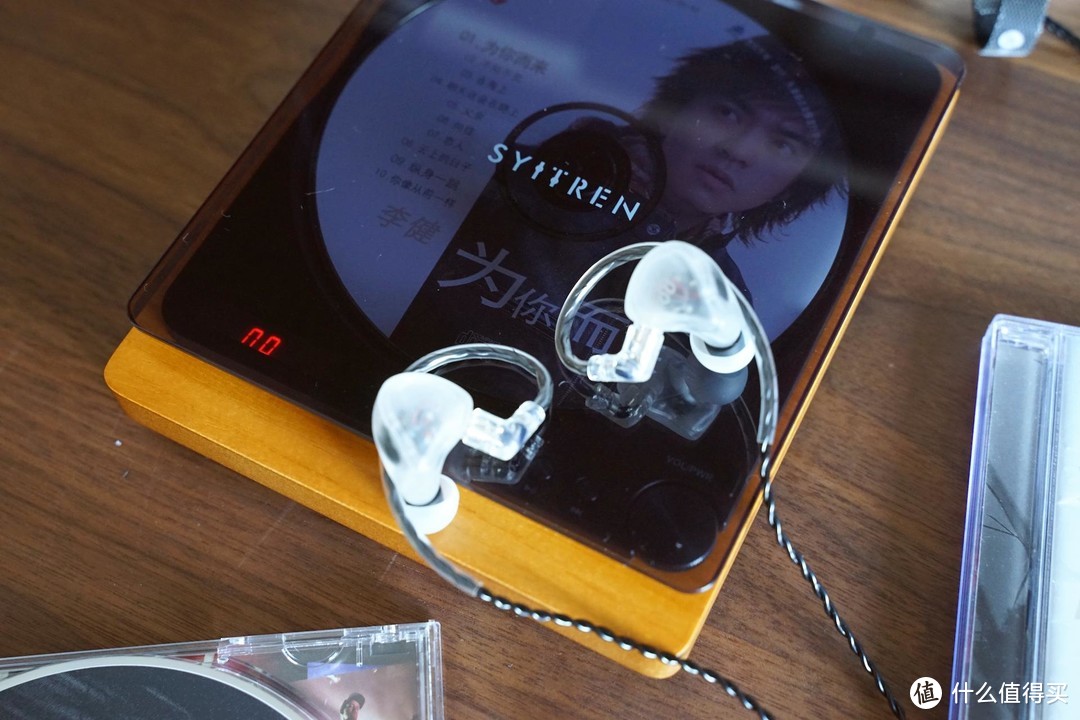 复古浪漫七夕，媳妇送了我一台Syitren MANTY CD播放机