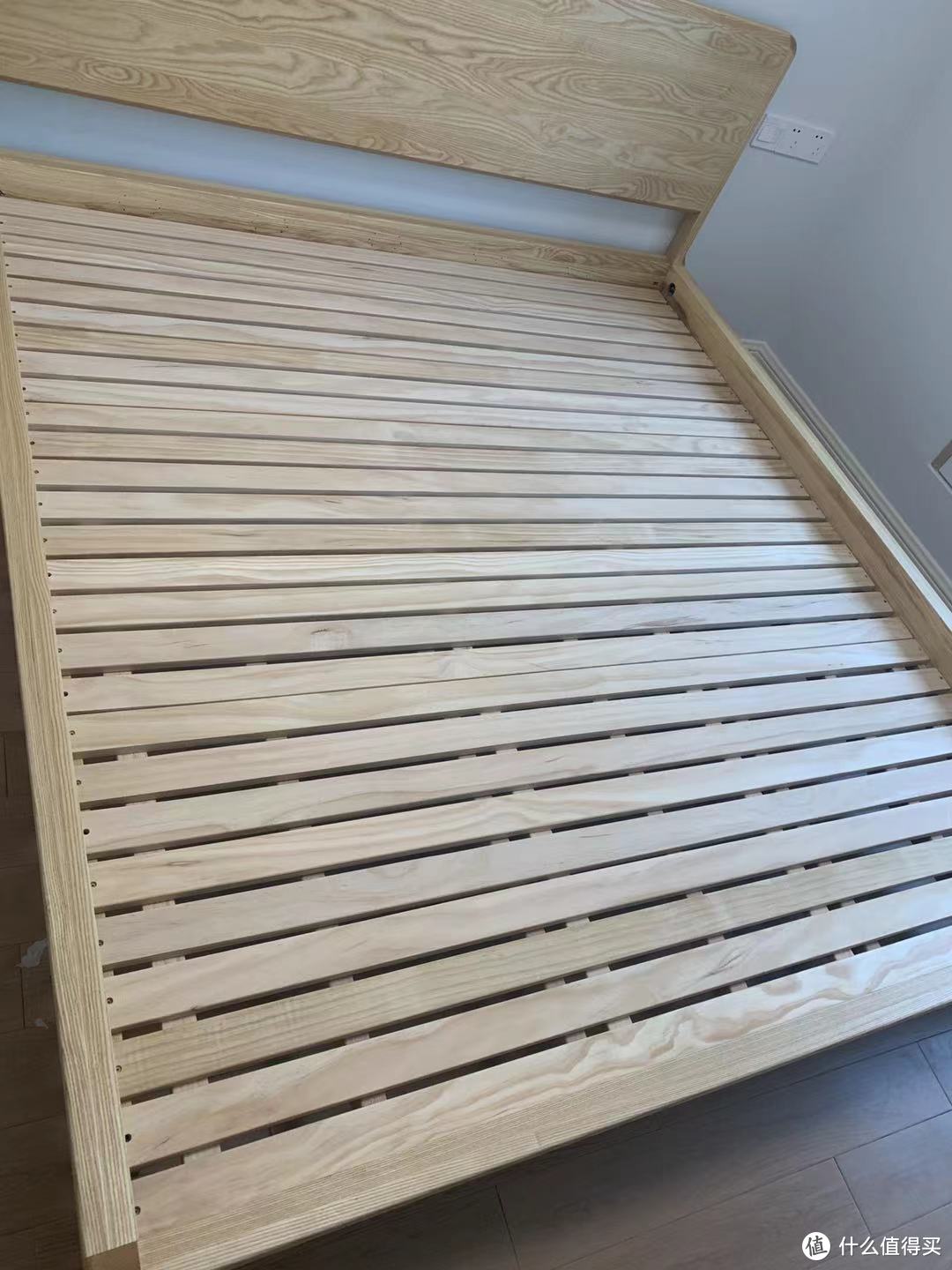 第一次装修，挑的主卧的床-为信治木