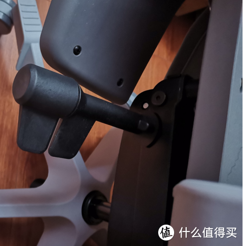 为了我的腰，我入手了网易严选3D悬挂腰靠多功能人体工学椅