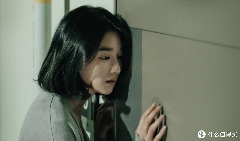 片慌？喜欢反转、悬疑、惊悚，来看这部女主漂亮的韩国新片力作《明天的记忆》