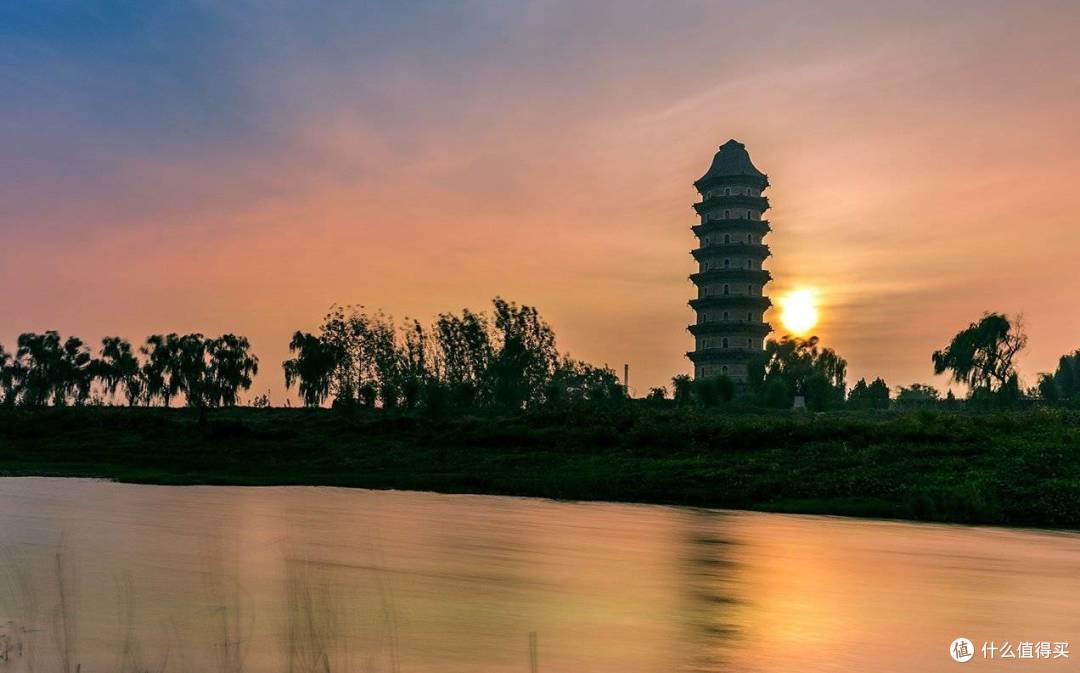 伫立在运河沿岸的临清舍利塔 08图虫创意