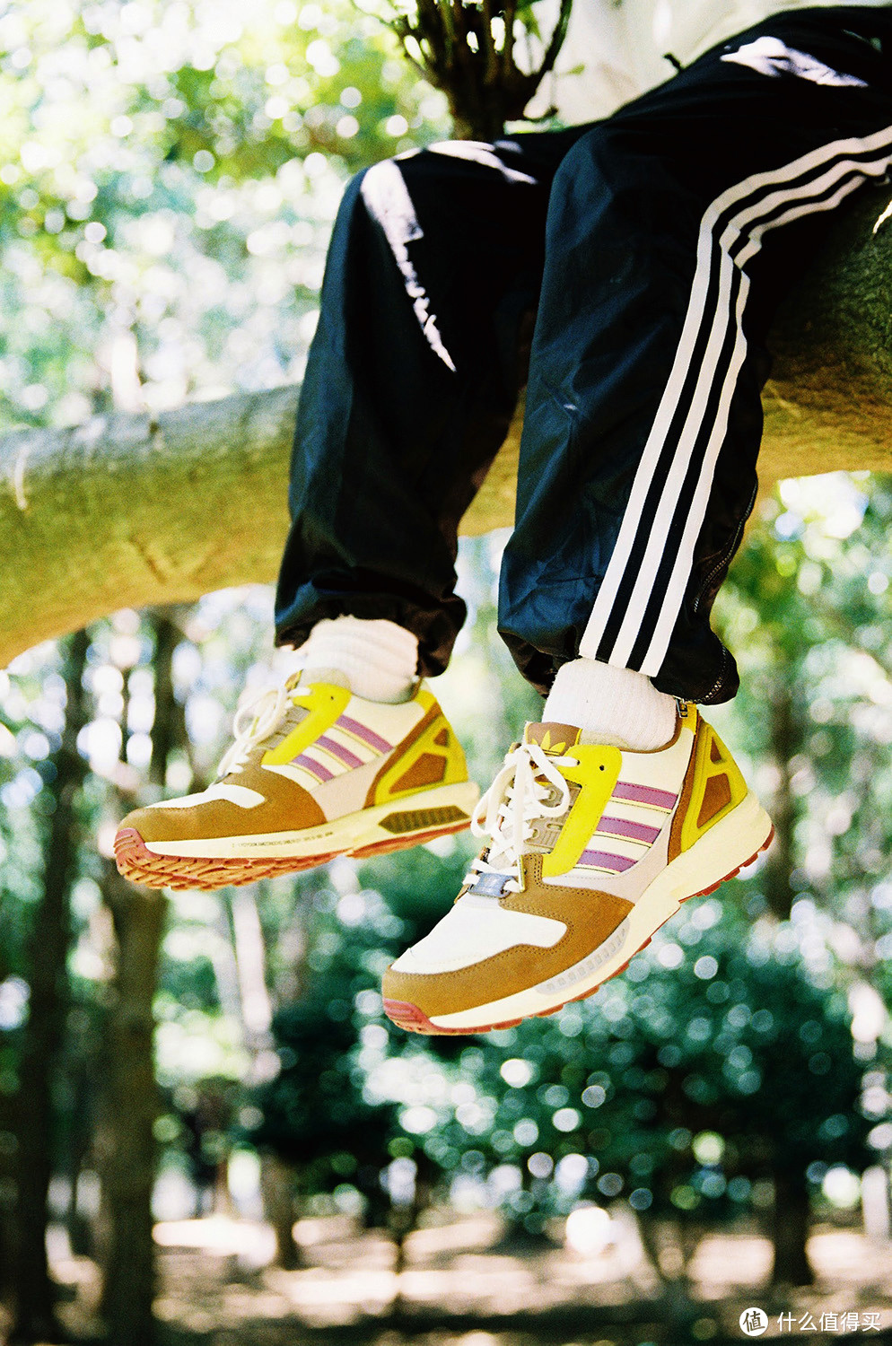 一叶知秋，adidas Originals携手atmos发布Yoyogi Park系列