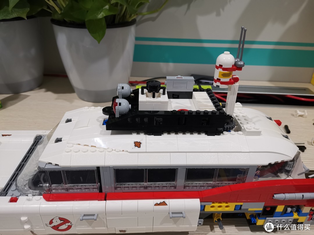 享受视觉和感官的乐趣 LEGO 10274 捉鬼敢死队 ECTO-1捉鬼车 评测