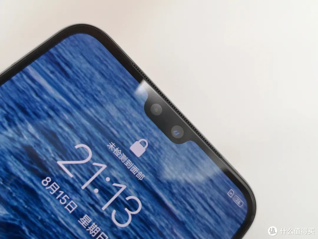 内外兼修的轻薄自拍旗舰：vivo S10 Pro让你自拍上瘾，称霸朋友圈