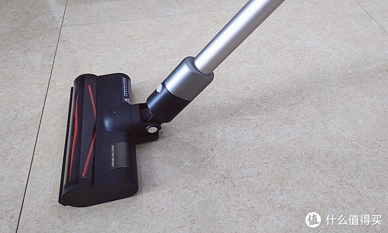 睿米（roidmi）自清洁无线擦地吸尘器NEX VS：家庭清洁更干净更卫生