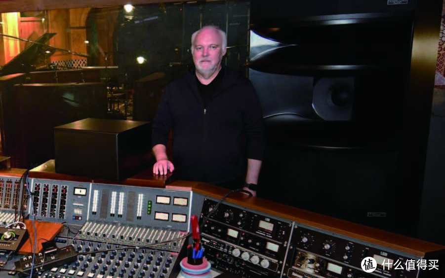 Jay Baumgardner (录音+混音工程师、唱片制作人)其录音棚选用大洋路HR2主监听