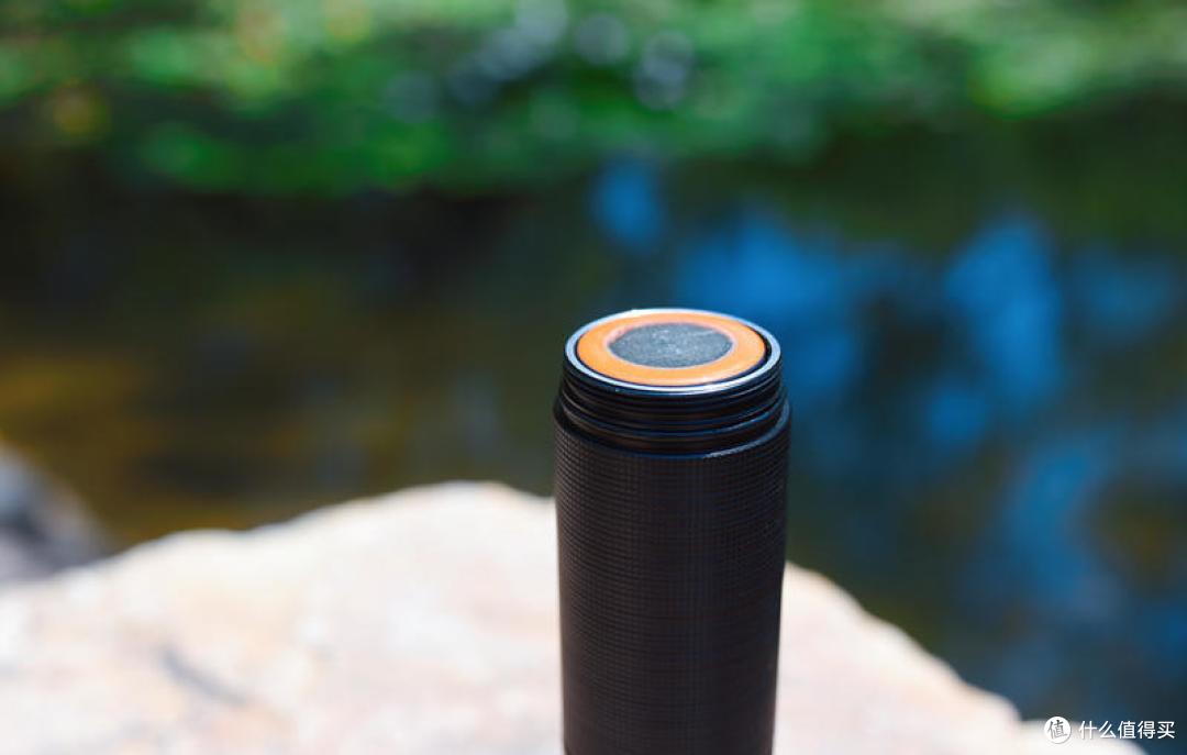 性价比高到惨烈，极低的价格，极高的效率-纳拓户外强光手电