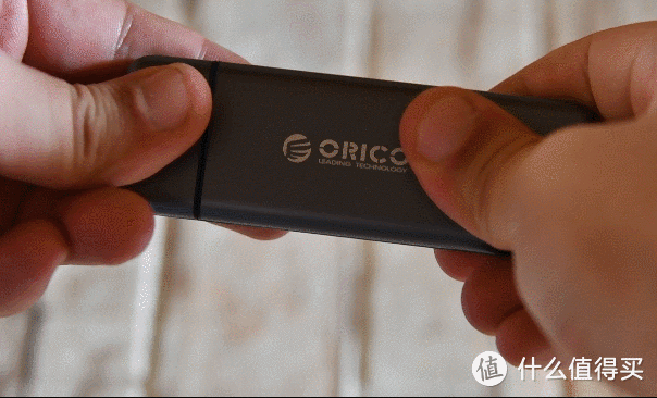 坚固、高速双协议硬盘盒-ORICO M.2双协议硬盘盒体验