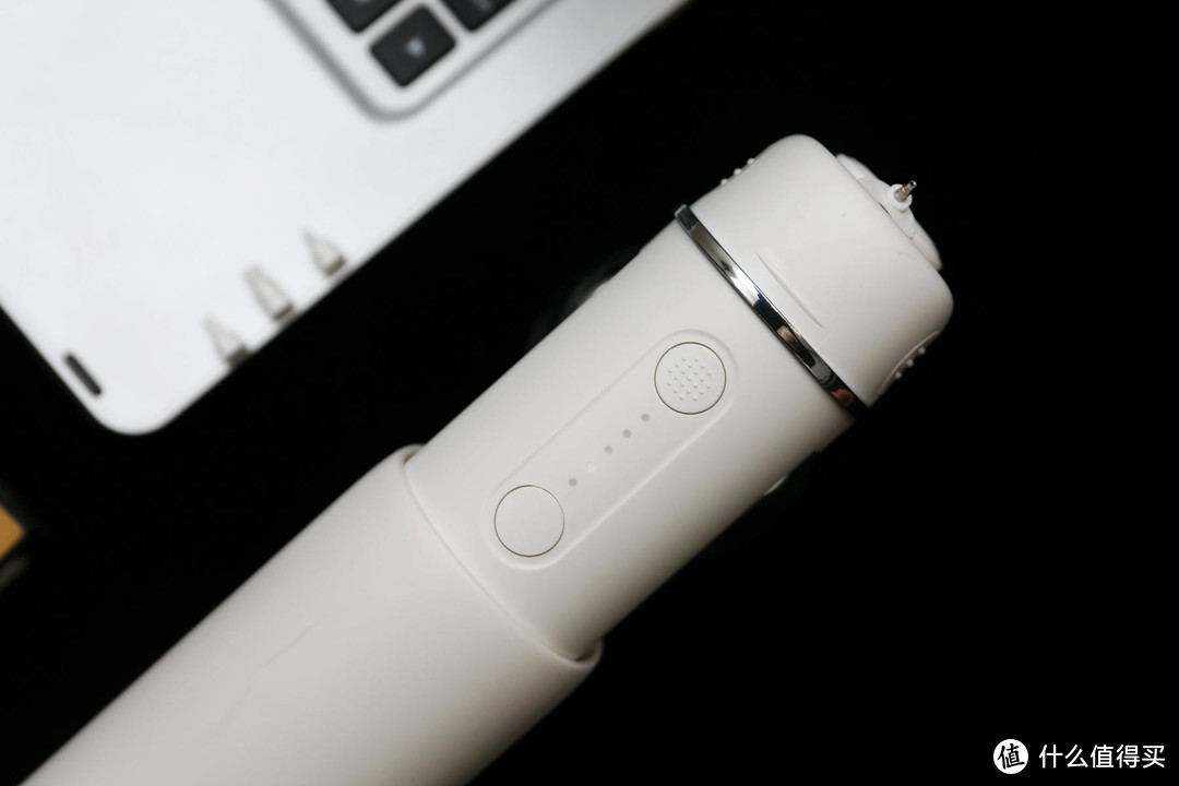 冲牙器能取代电动牙刷吗? 素诺 C3 Pro冲牙器实测