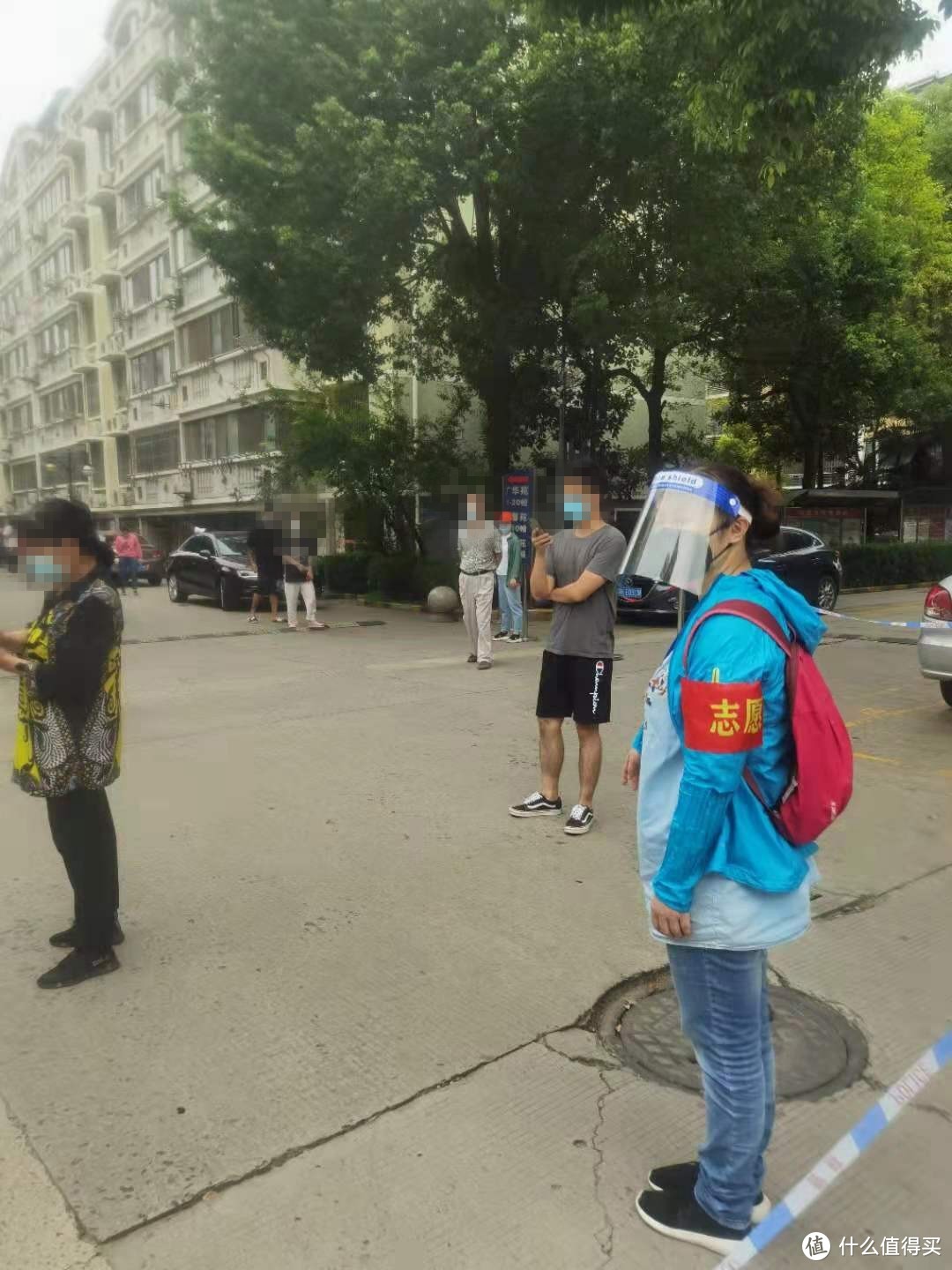 致我们终将战胜的苦难