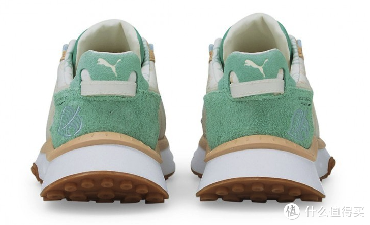 重返游戏：PUMA 公布首批与 《集合啦！动物森友会》联名运动鞋与卫衣 