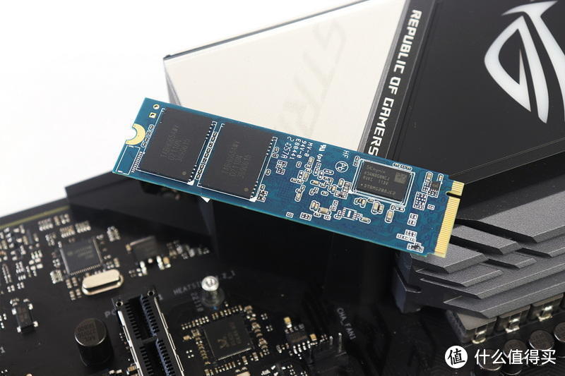 Gen4竞速，2TB更爽：美商PNY CS3040固态硬盘评测