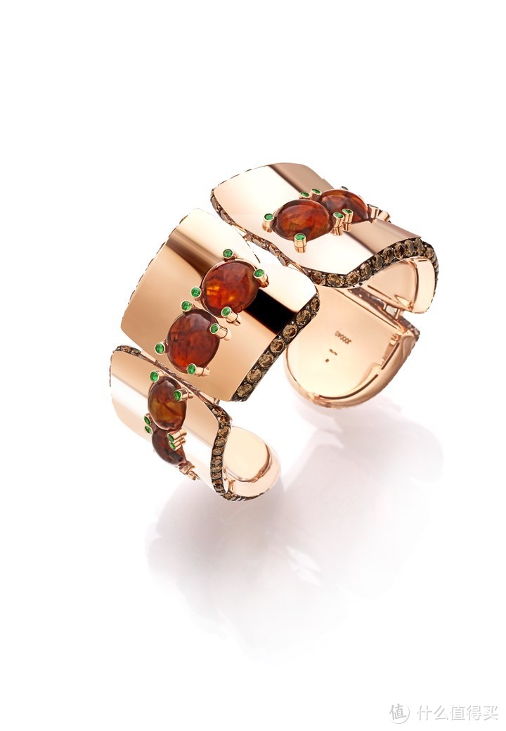 玫瑰金手镯及戒指，镶棕色钻石，沙弗莱石，琥珀