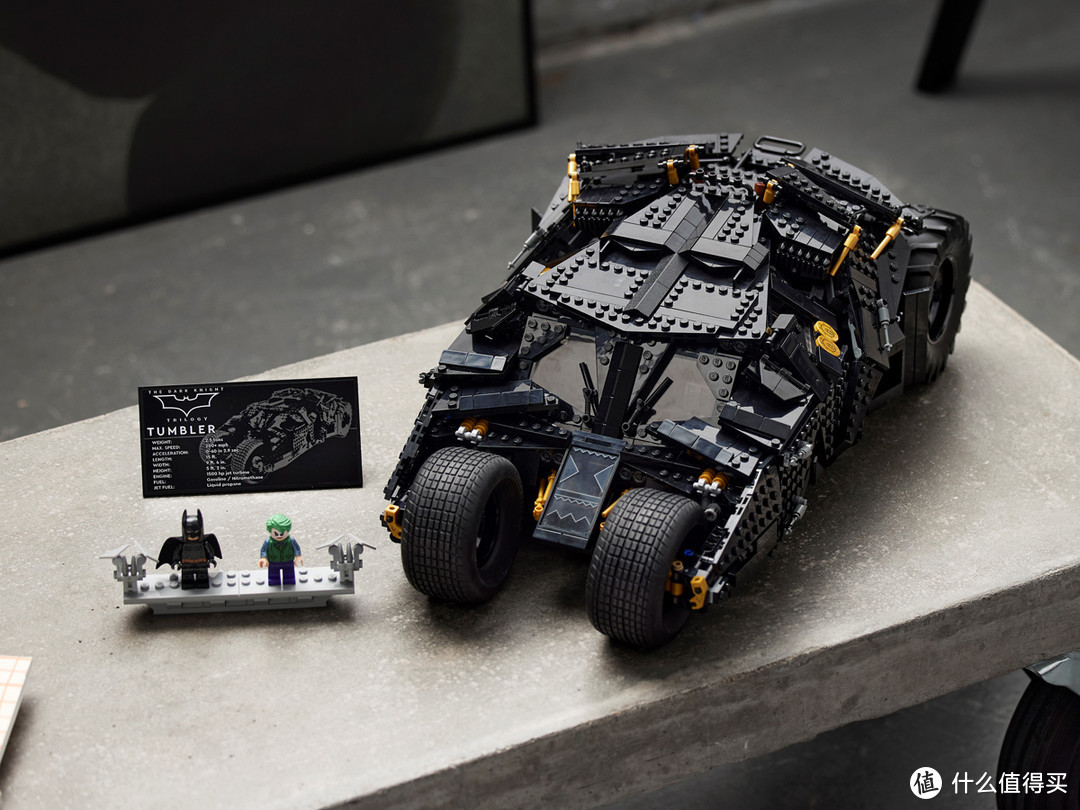 乐高再次推出诺兰版蝙蝠车，编号76240，比2014年版更精致