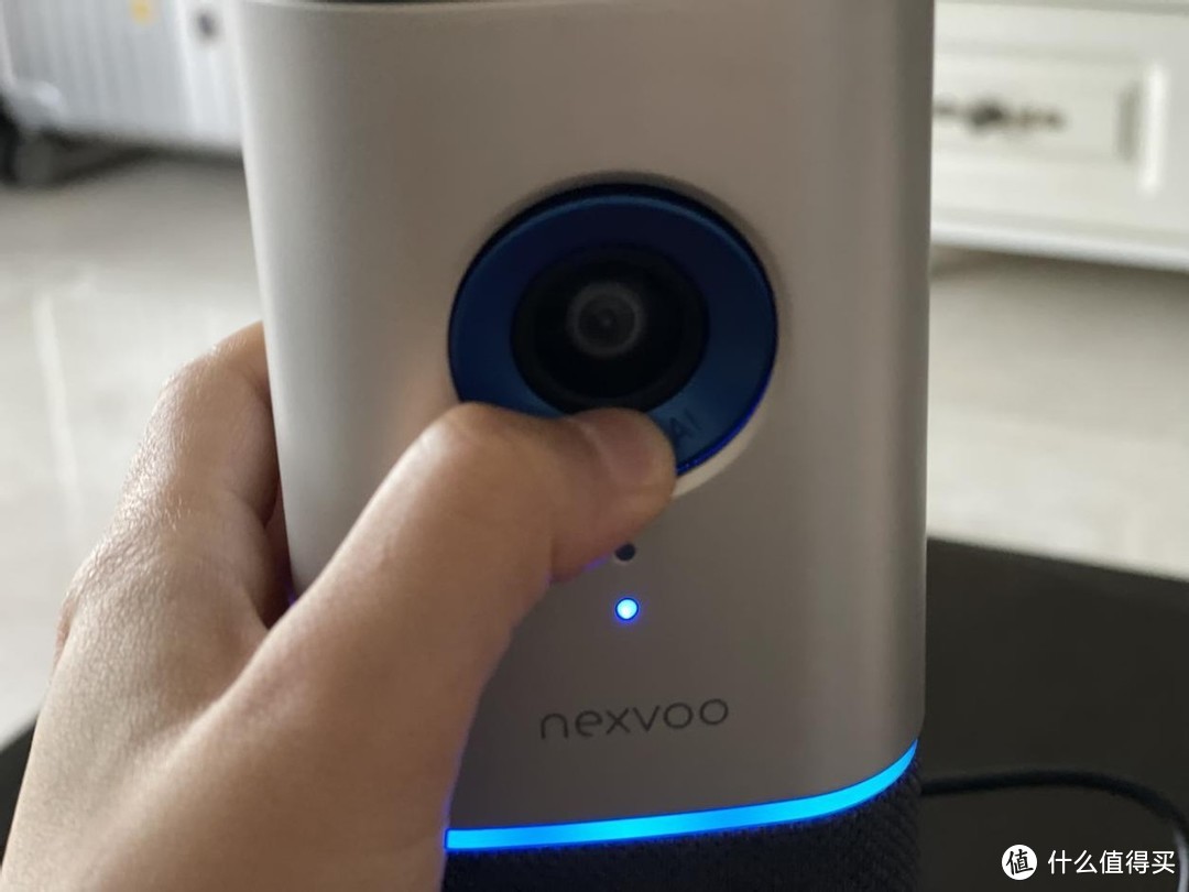 奈伍NexPod Pro N149上手：千元价格还有AI功能的视频会议一体机