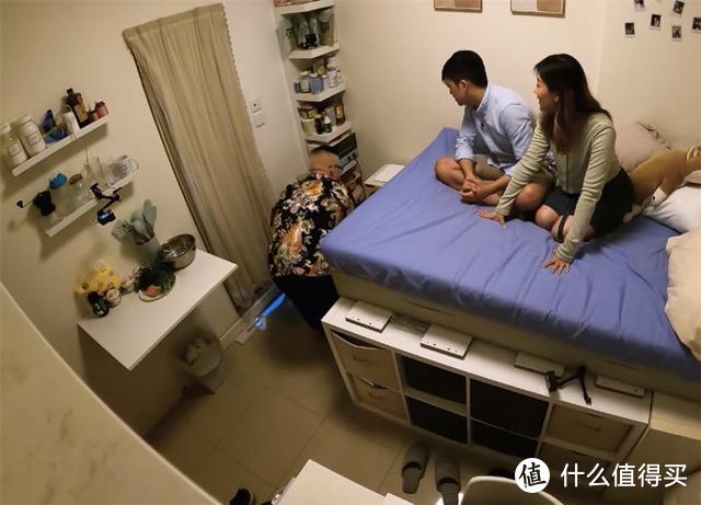买不起房的香港夫妻，住在9㎡的小屋里，他们却说：住出了幸福感