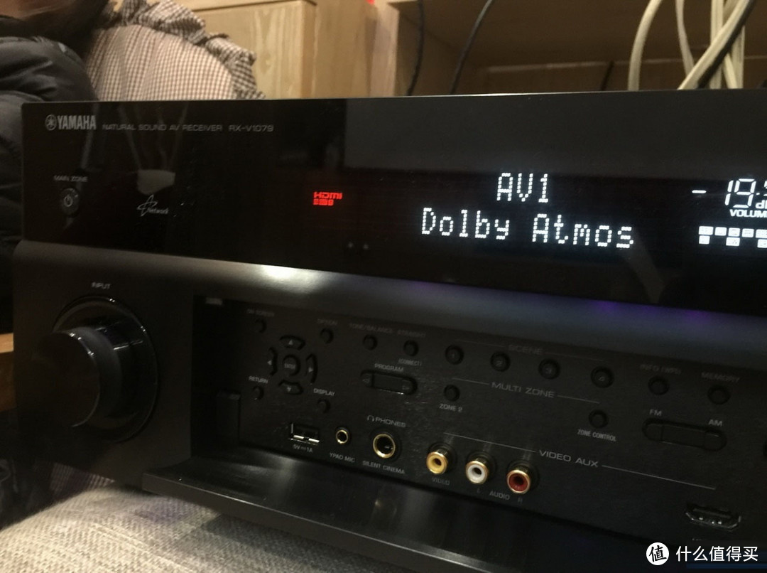 成功点亮Dobly Atmos，注意蓝光碟机的HDMI音频输出为源码，1079自动识别！