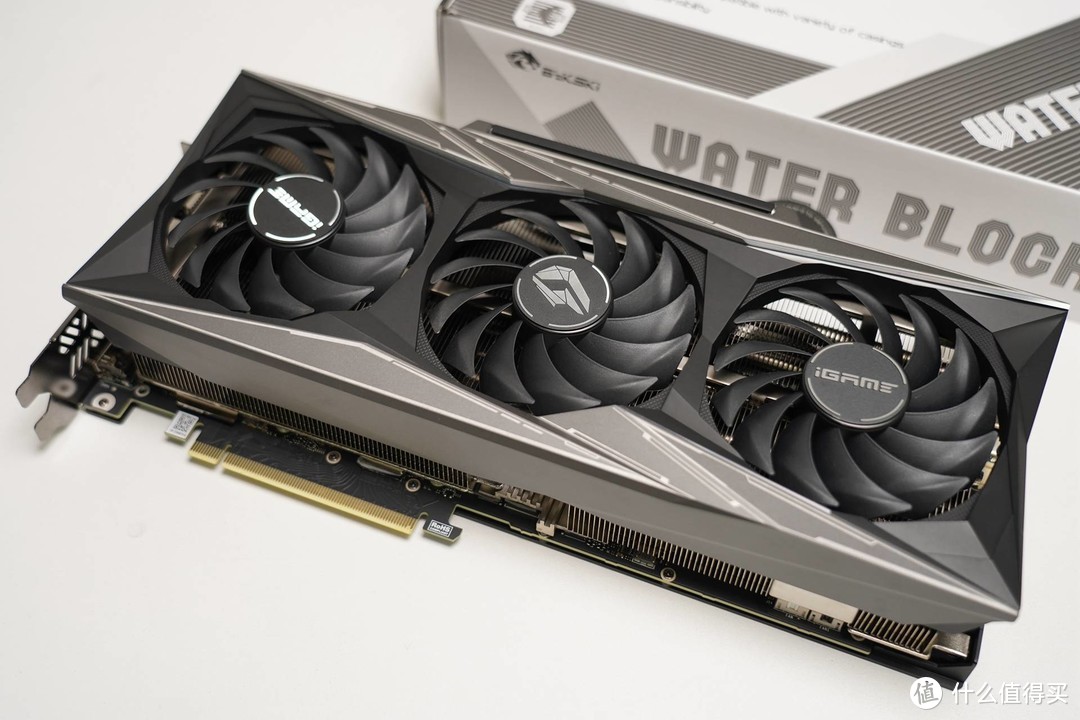 显卡水冷夹汉堡：RTX3090火神古兰森Granzon GPU一体水冷装机评测