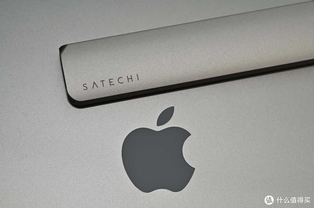 Macbook Air的最佳伴侣 SATECHI六合一Type C扩展坞