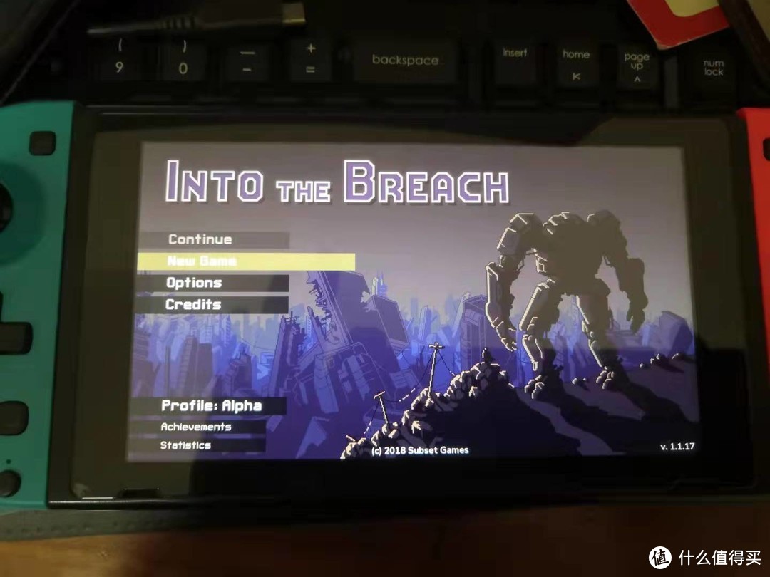 超级烧脑的战棋《into zhe breach》，纵横方寸棋盘，决胜千里之外