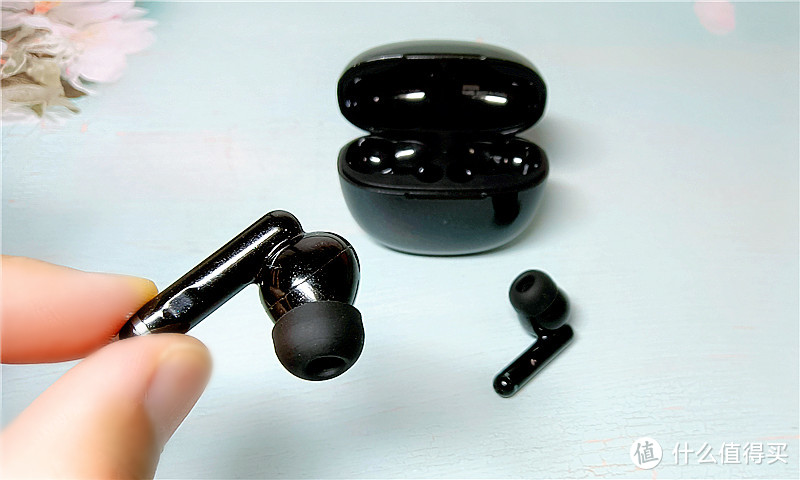 通透、静谧无缝切换，降噪、音质可以兼得——QCY HT03耳机测评