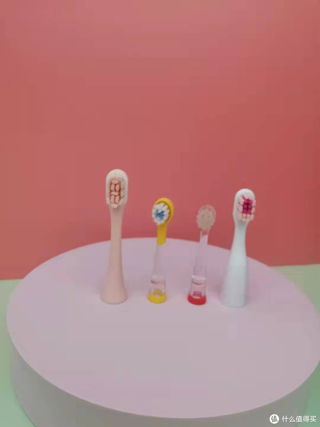 3-6岁的孩子该用什么电动牙刷？4款热门牙刷全面测评一次性教会你