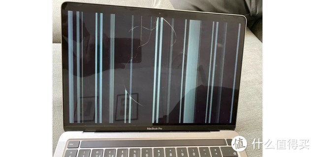 科技东风丨三星承认换主控和颗粒、魅蓝回归、 租房“挖矿”、苹果 M1 MacBook Pro 屏幕易碎