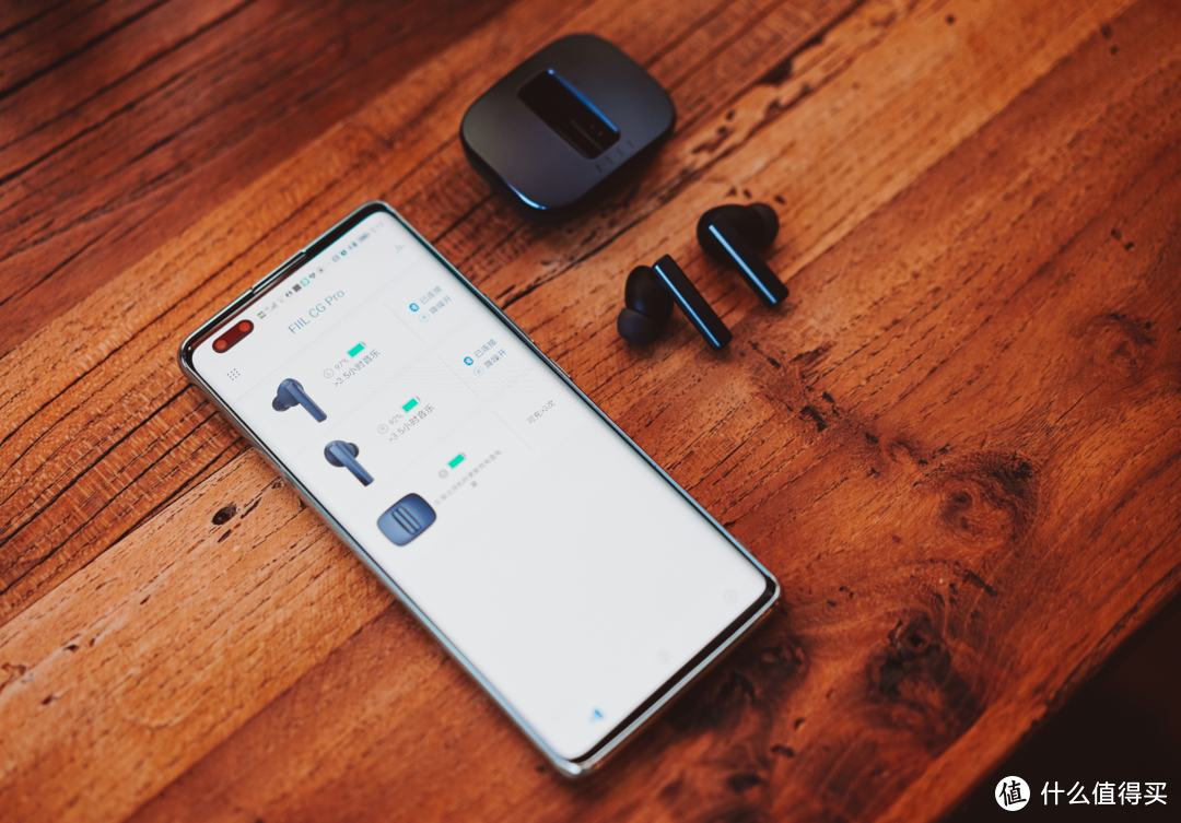  变革or返璞归真？这款真无线耳机FIIL CG Pro让行业“卷”起来了