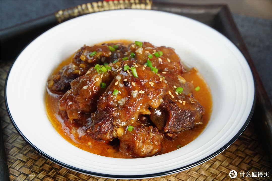 4,红烧排骨扣碗