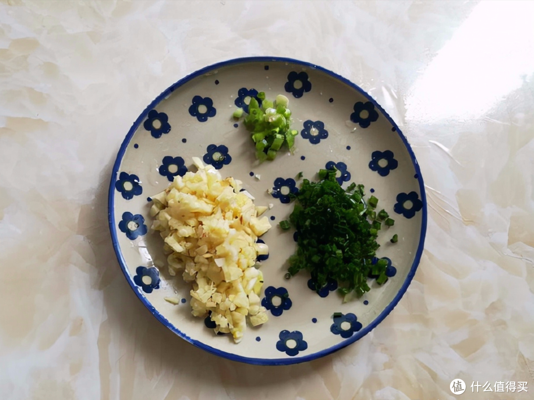 秋天要多买这菜，蒸煮皆宜，一口一个粉糯香甜，端上桌3分钟抢光