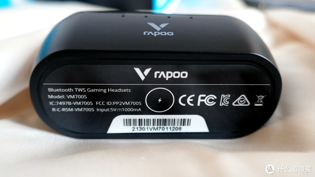 游戏体验极佳——雷柏VM700S蓝牙TWS背光游戏耳机