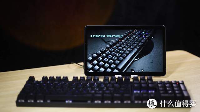 雷柏V500 Pro 入门级多模机械键盘，能给的都有了