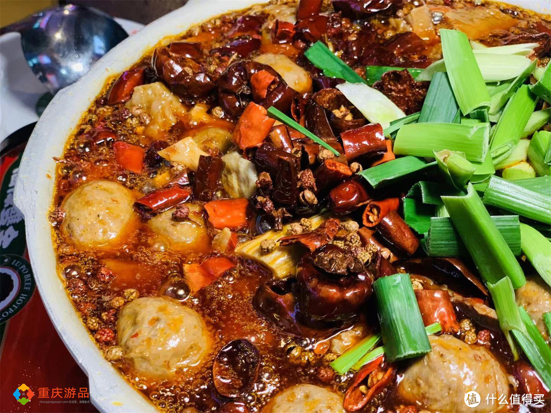重庆才有高压锅火锅：荤菜只有牛杂，10分钟出锅，人均70元