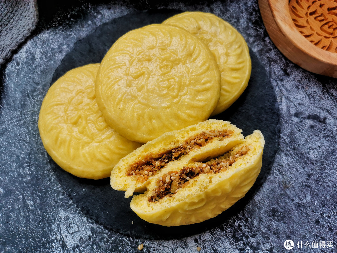 徐州人最爱的蒸月饼，中秋家宴少不了，用粗粮来做更健康