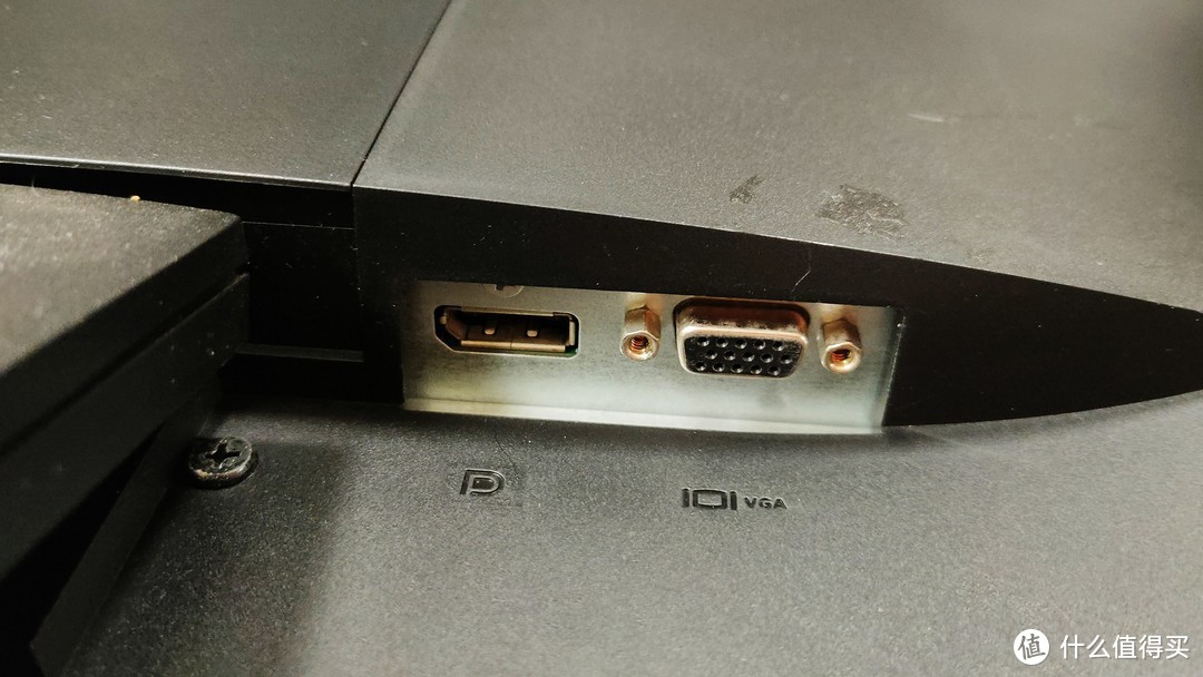 大屏幕显示器只有DP和VGA怎么办？笔记本通过USB-C to DP转接头就能轻松的解决问题！