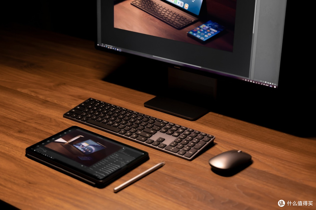 只是看起来有点像显示器 — 华为 matestation 首发