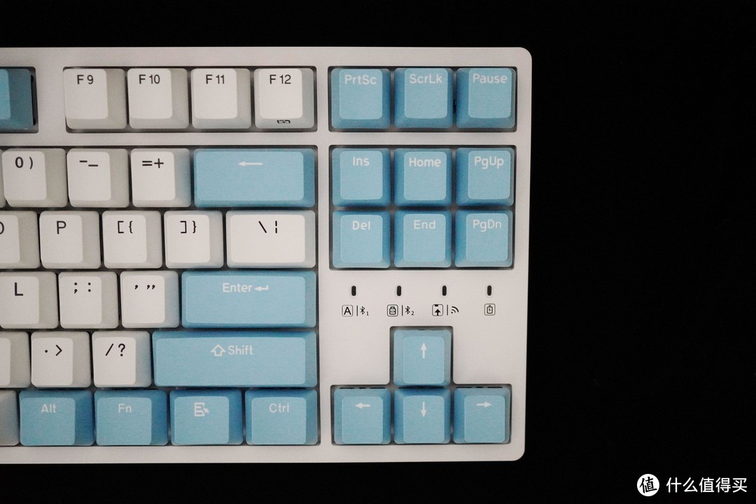 晴空蓝好心情，手感不错，久用不累——杜伽K320W茶轴机械键盘