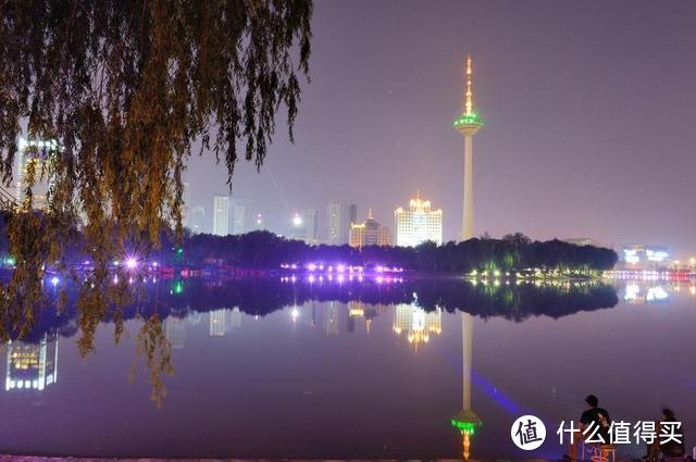 夜钓时总是状况百出，更多的时候是自己吓自己，但这次我却害怕了