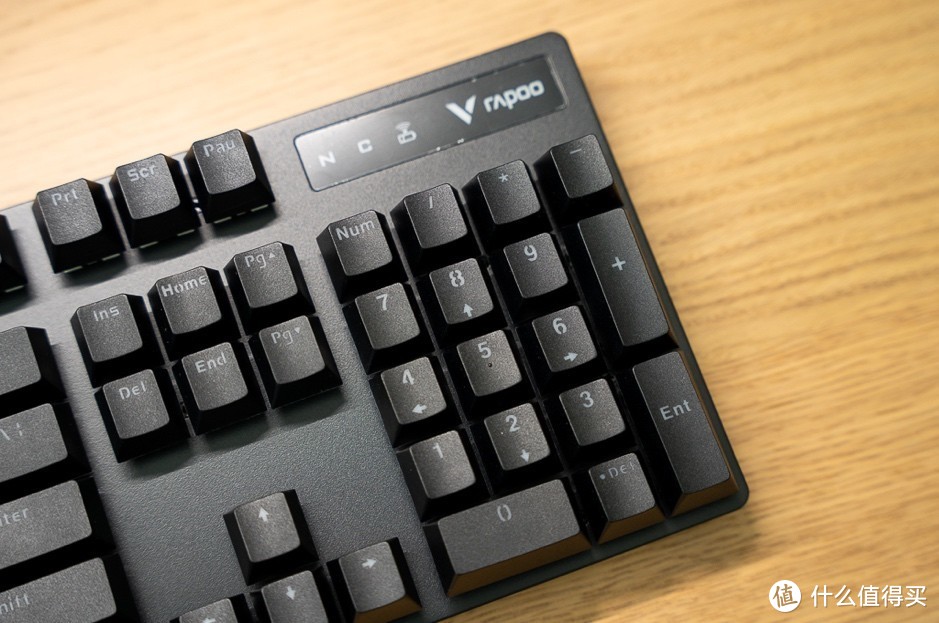 雷柏 V500PRO多模无线背光游戏机械键盘开箱分享