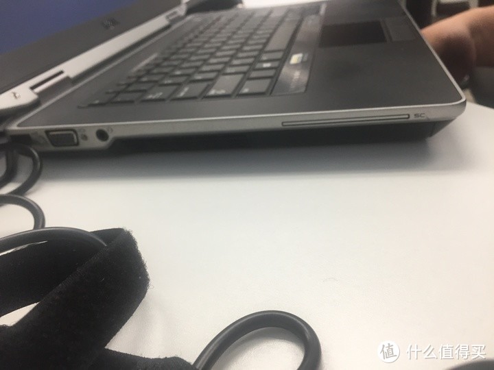 DELL LATITUDE E6430维修一例