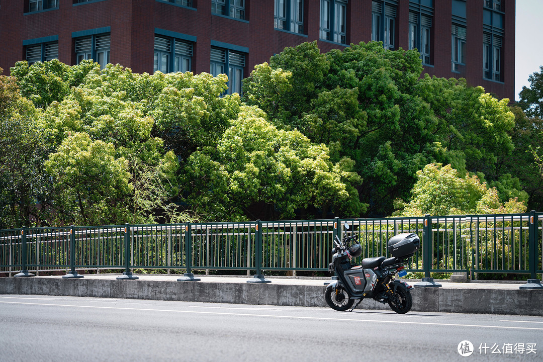 中年骑手的第一辆跨骑 CBR650R