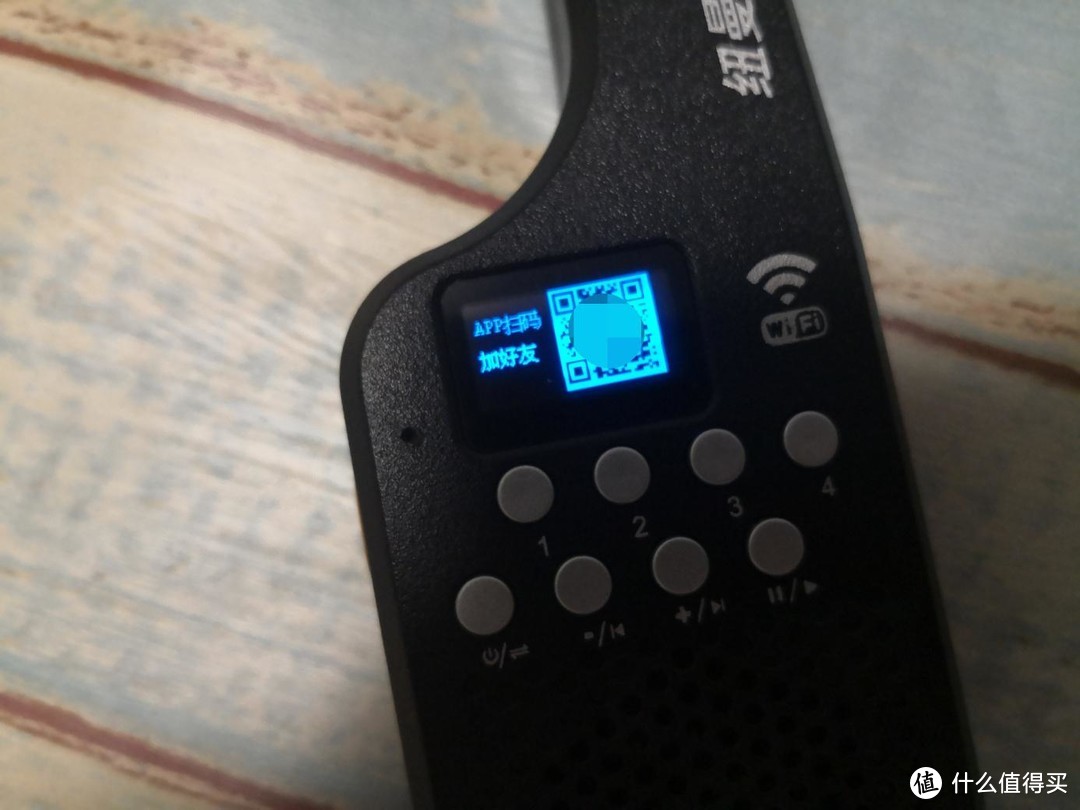 千里之音，一按即通—纽曼微鳯WiFi对讲机V76W，蓝牙耳机V09测评