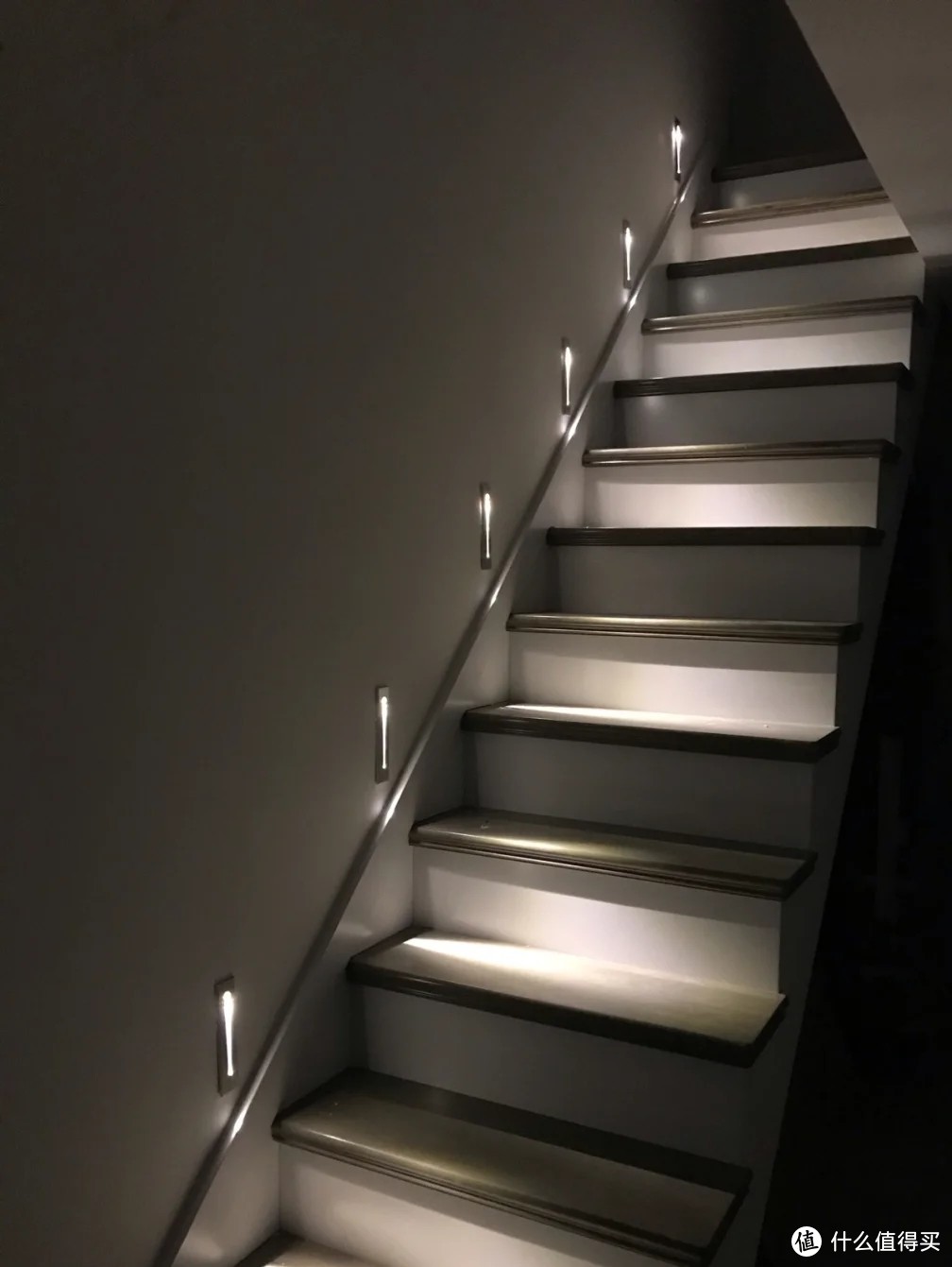 四种楼梯灯光