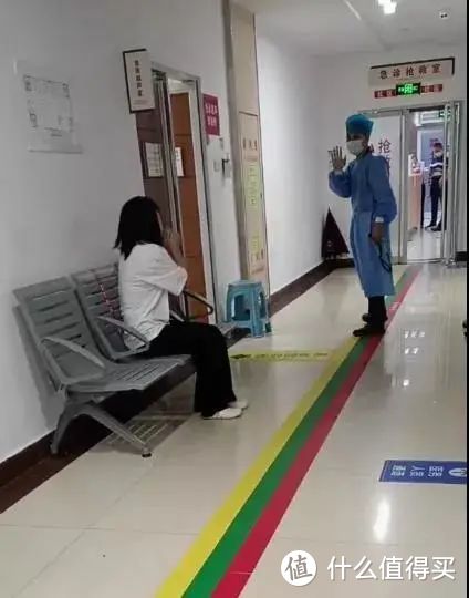 深圳 3 岁女童被锁车内身亡！网友：全因父母这 1 行为！