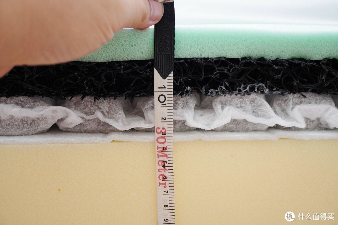 独家透气排湿碳力织网，高弹强撑双层袋装弹簧——半日闲空气啵啵床垫深度测评