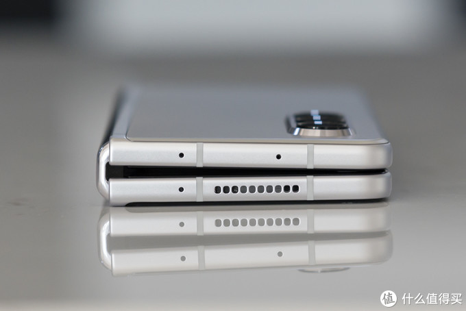 三星Galaxy Z Fold3 5G体验：都第三代了，折叠屏手机真的好用吗？