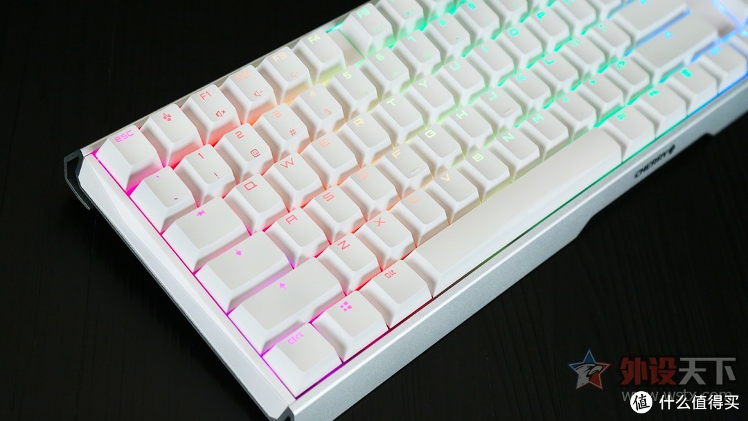 CHERRY MX 3.0S三模无线游戏机械键盘评测：好饭不怕晚