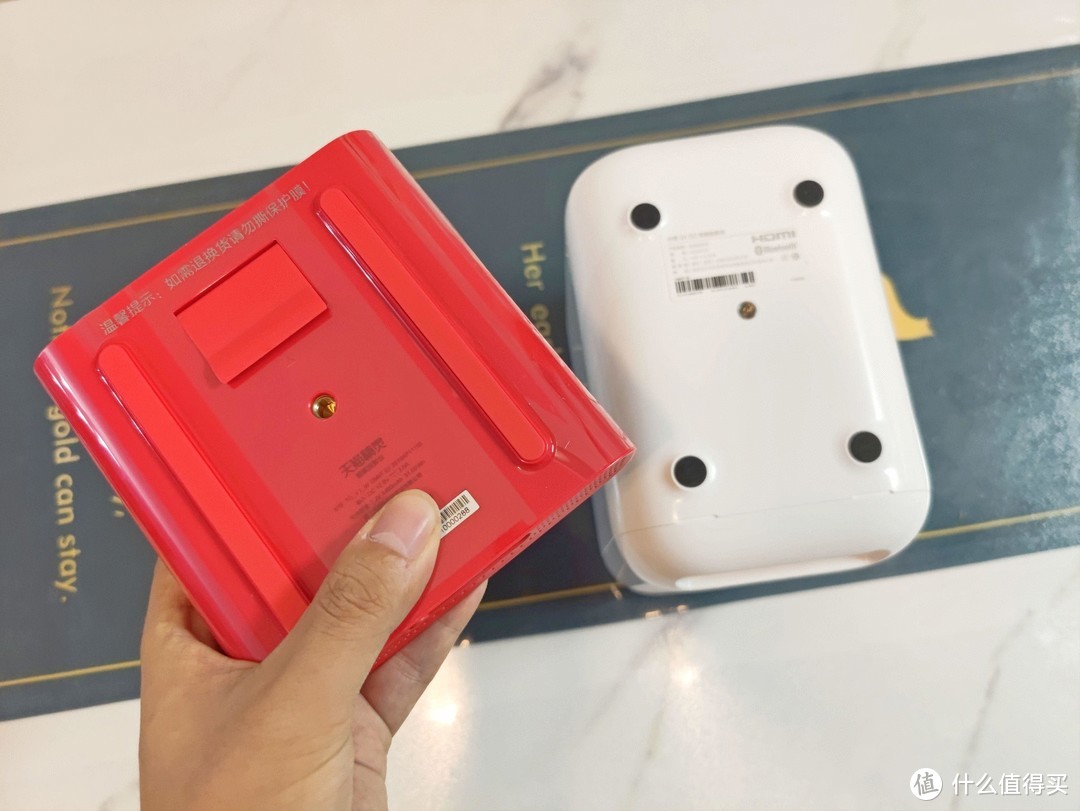千元档投影仪谁最能打，小明 Q1 Pro VS天猫小红盒深度横评体验