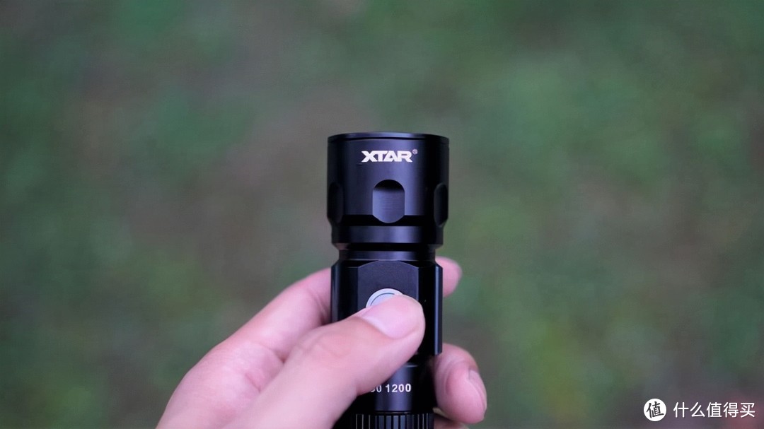 手机伴侣，不止照明！秀气的XTAR R30运动手电筒能力猛增40%