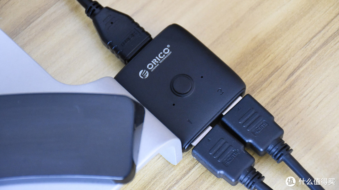 ORICO HDMI切换器：双路通道 快速切换